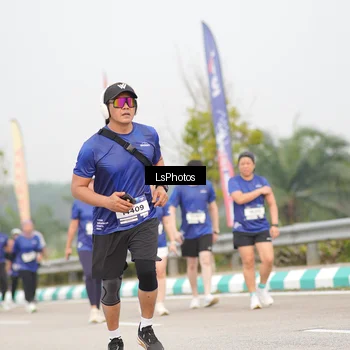 Runner Photo 7393572