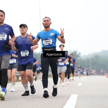 Runner Photo 7393599