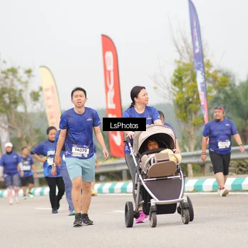 Runner Photo 7393641