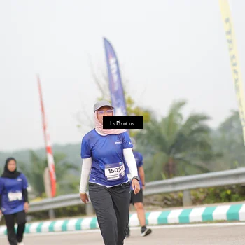 Runner Photo 7393670