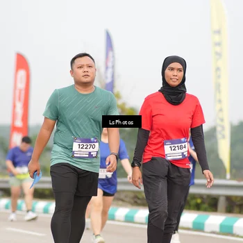 Runner Photo 7393675