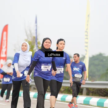 Runner Photo 7393741