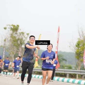 Runner Photo 7393753