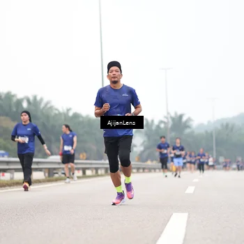 Runner Photo 7393782