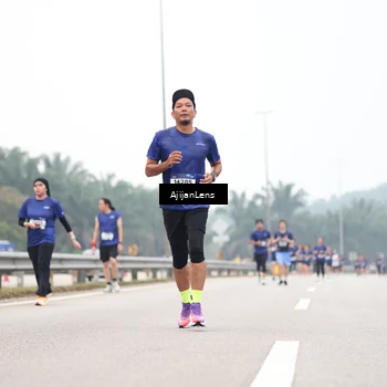 Runner Photo 7393809