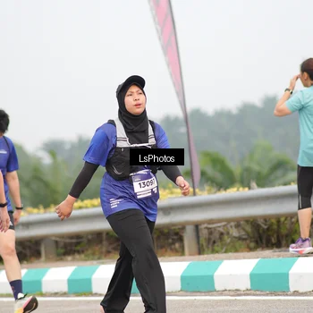 Runner Photo 7393843