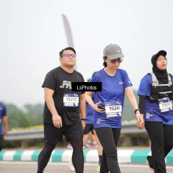Runner Photo 7393878