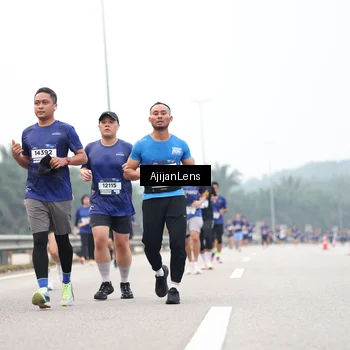 Runner Photo 7393897