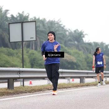 Runner Photo 7393899