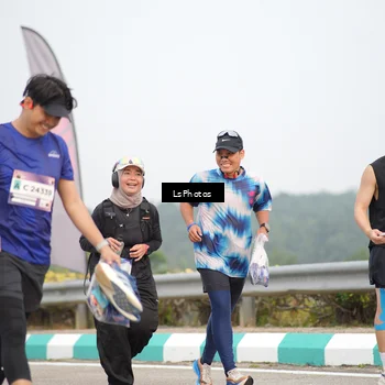 Runner Photo 7393934