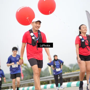 Runner Photo 7393976