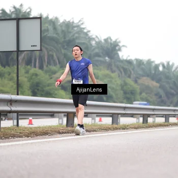 Runner Photo 7393983