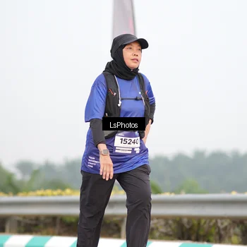 Runner Photo 7393985