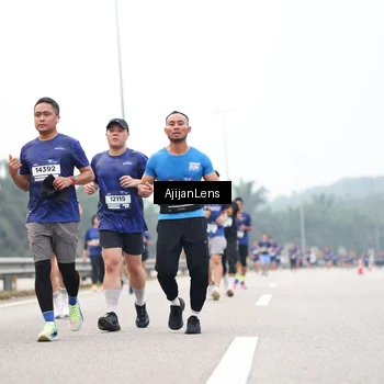 Runner Photo 7394007