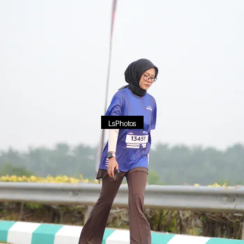 Runner Photo 7394025