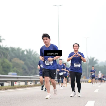 Runner Photo 7394060