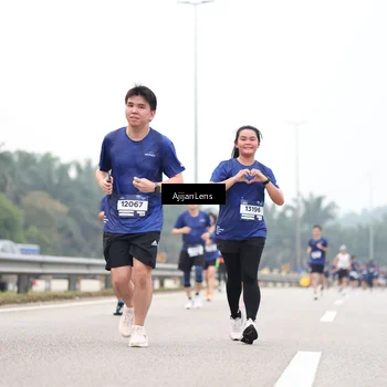 Runner Photo 7394121