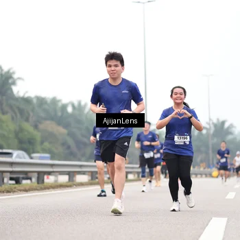 Runner Photo 7394148
