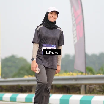Runner Photo 7394152