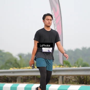 Runner Photo 7394165