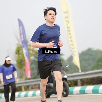 Runner Photo 7394170
