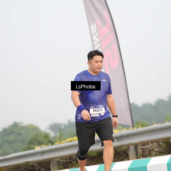 Runner Photo 7394213