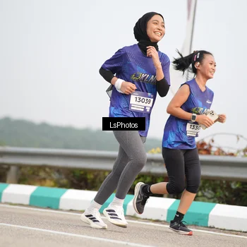 Runner Photo 7394260