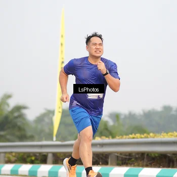 Runner Photo 7394294