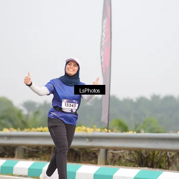Runner Photo 7394327