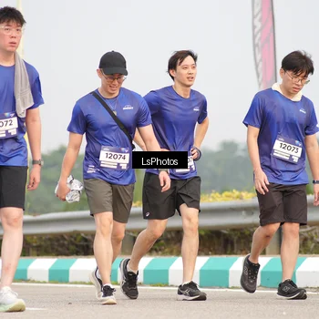 Runner Photo 7394334