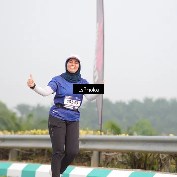 Runner Photo 7394351