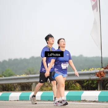 Runner Photo 7394357