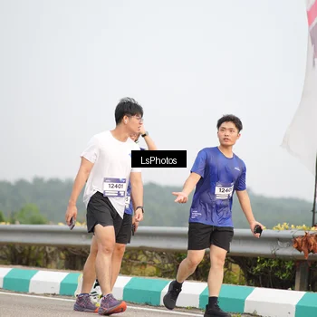 Runner Photo 7394364