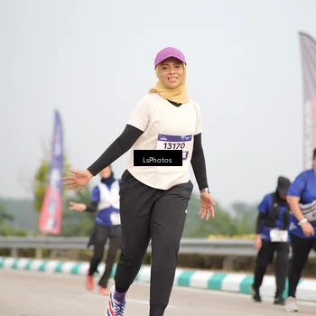 Runner Photo 7394407