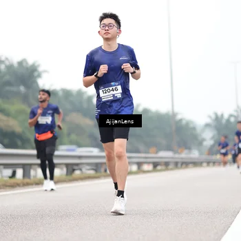 Runner Photo 7394410
