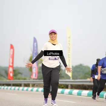 Runner Photo 7394440