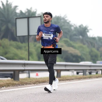 Runner Photo 7394450
