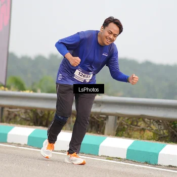 Runner Photo 7394502