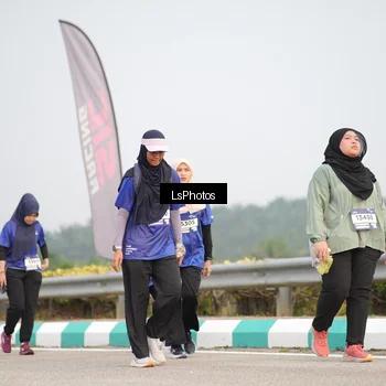 Runner Photo 7394515
