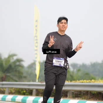Runner Photo 7394518