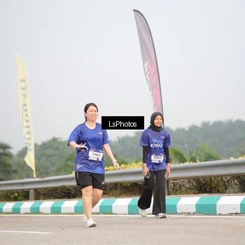 Runner Photo 7394642