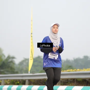 Runner Photo 7394670
