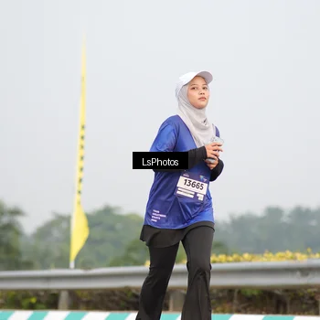 Runner Photo 7394674