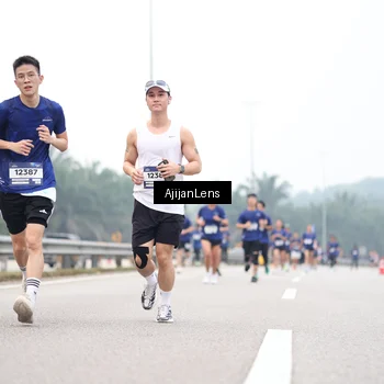 Runner Photo 7394723