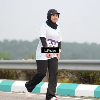 Runner Photo 7394751