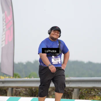 Runner Photo 7394777
