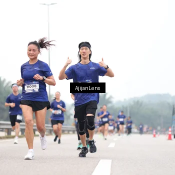 Runner Photo 7394810
