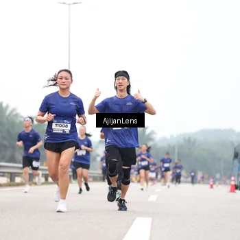 Runner Photo 7394826