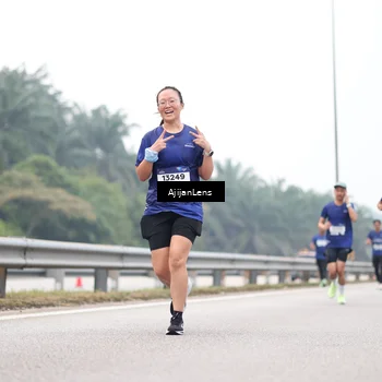 Runner Photo 7394926