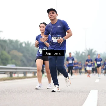 Runner Photo 7395059